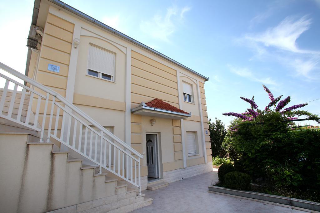 Villa In Seget Трогир Екстериор снимка